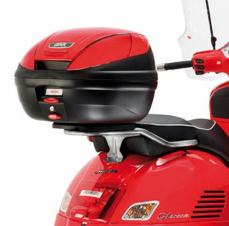 GIVI TOPPBOXHÅLLARE VESPA GTS 125-300 8-19 322-SR131