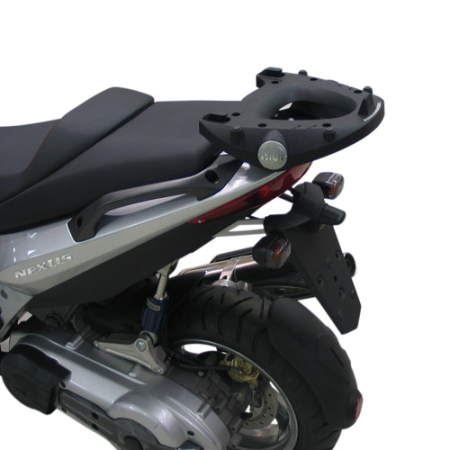 GIVI SPECIFIC REAR PLATE FOR MONOKEY® CASE 322-E682